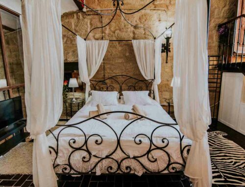 Sorprende a tu pareja con un palacio secreto en La Rioja Alta: Suite Medieval en Cihuri