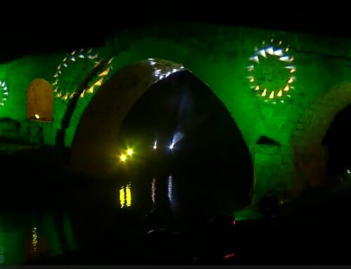 Bajo las Estrellas: Música, Luz y Magia en el Corazón del Puente Romano