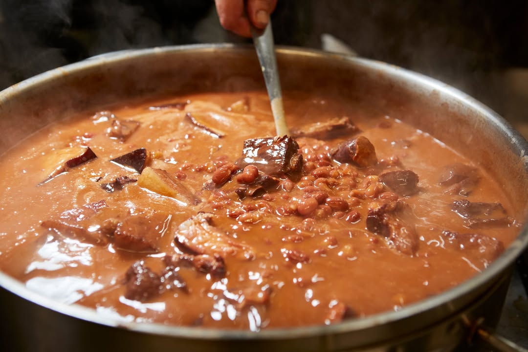 Alubias de Anguiano: el alma de La Rioja en cada cucharada - Durmiendo ...