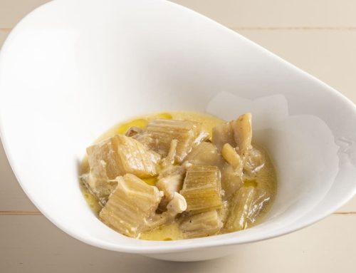 Cardo con almendras: el plato que no falta en las mesas riojanas